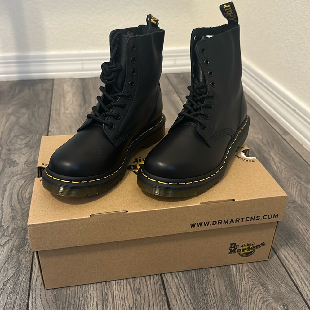 Dr Martens, BRAND NEW, never been worn